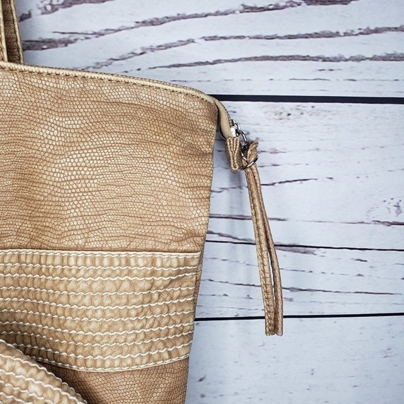 MARC ECKO Shoulder Bag Tan - Picture 7 of 13